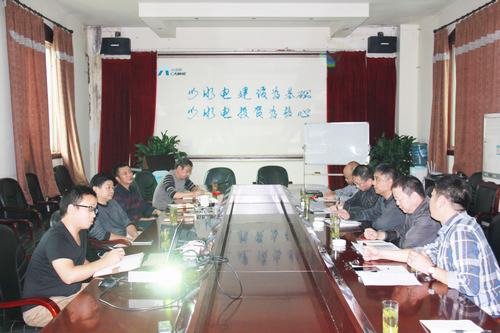 鄔清富拜訪四川安和水電公司董事長(zhǎng)周躍飛